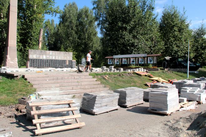 Ремонт памятника в селе Смоленском