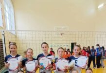 Волейболистки Смоленской спортивной школы стали победительницами турнира ко Дню учителя
